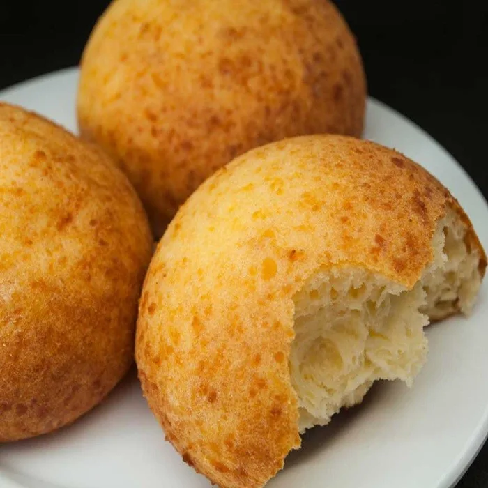 Almojábanas (Colombiaanse Kaasbroodjes)