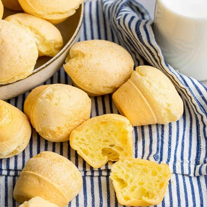 Braziliaans kaasbrood (pão de queijo)
