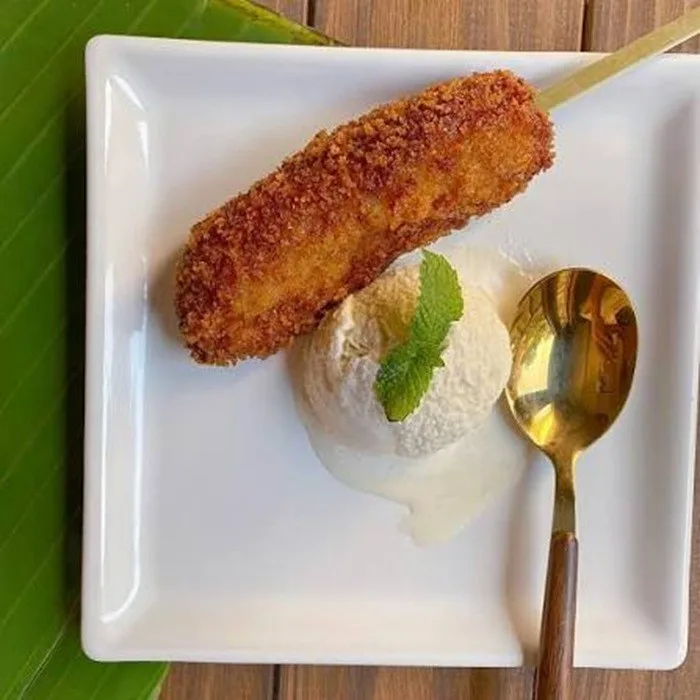 Gefrituurde cocoy banaan
