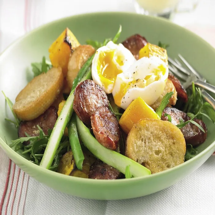 Salade met Chorizo en Zachtgekookte Eieren