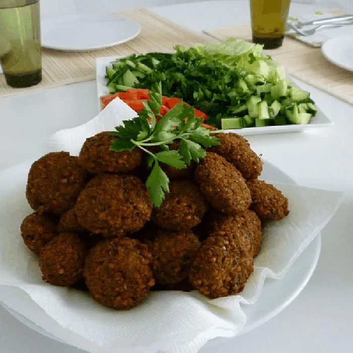Tamiya - Egyptische Fritters van Fava-bonen