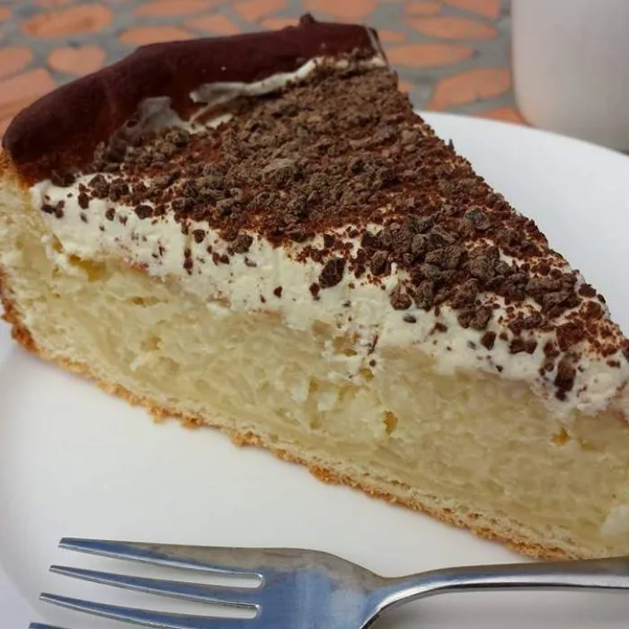 Traditionele Nederlandse rijstevlaai
