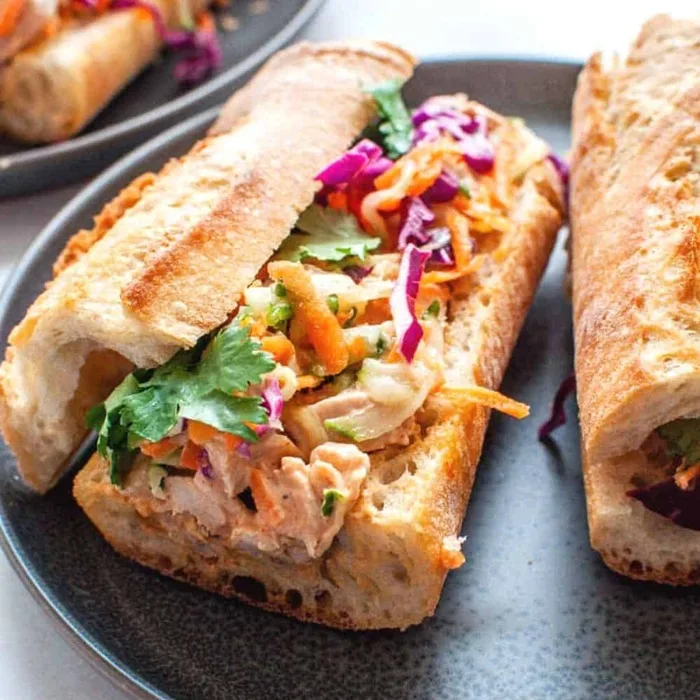 Vietnamese Bánh mì met Kalkoen